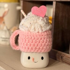 Mini Marshmallow Mug with crochet hat